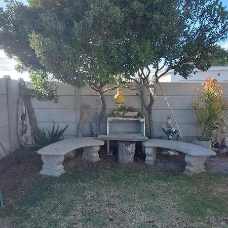Sjoe 3 Apartamento Struisbaai Exterior foto