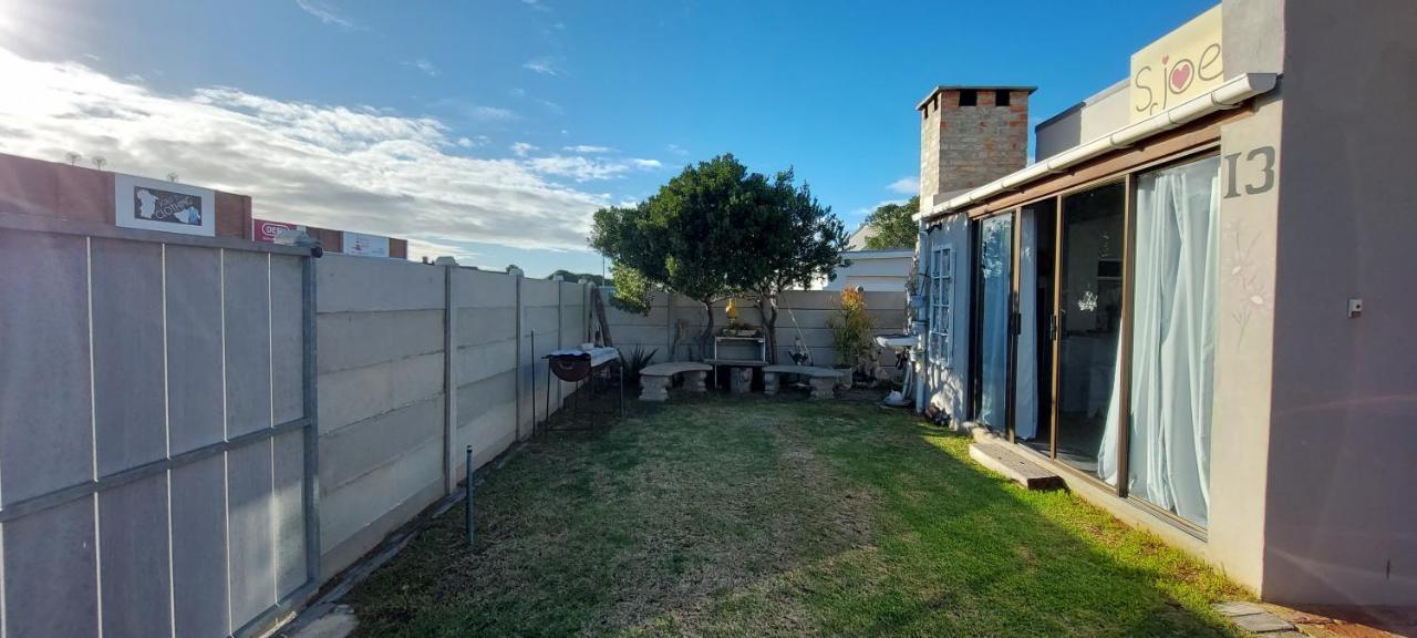 Sjoe 3 Apartamento Struisbaai Exterior foto